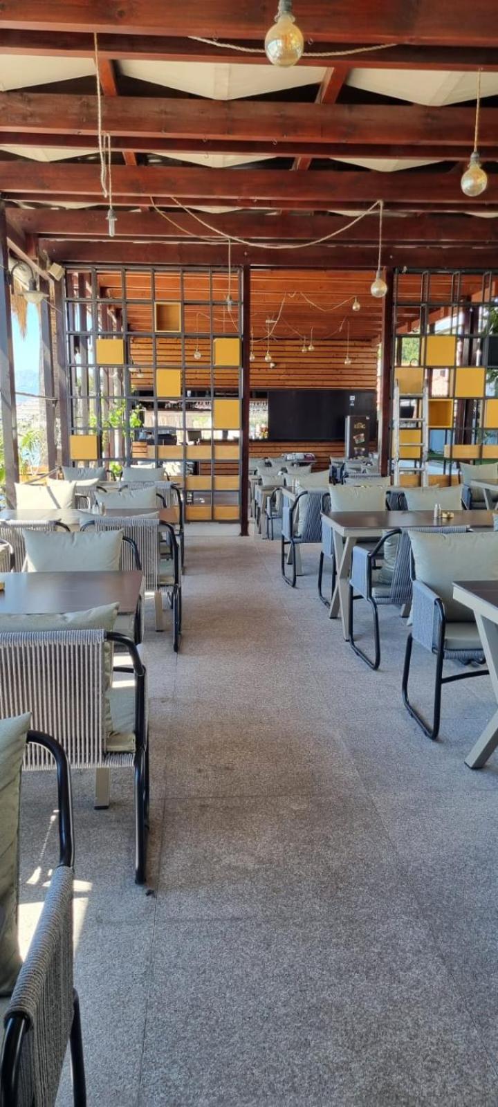 San Antonio Hotel Podstrana